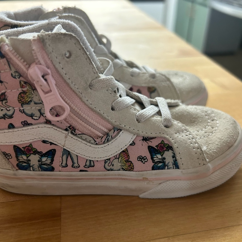 Vans Kids High-Top Sneakers - Pink and Cream with Fun Print